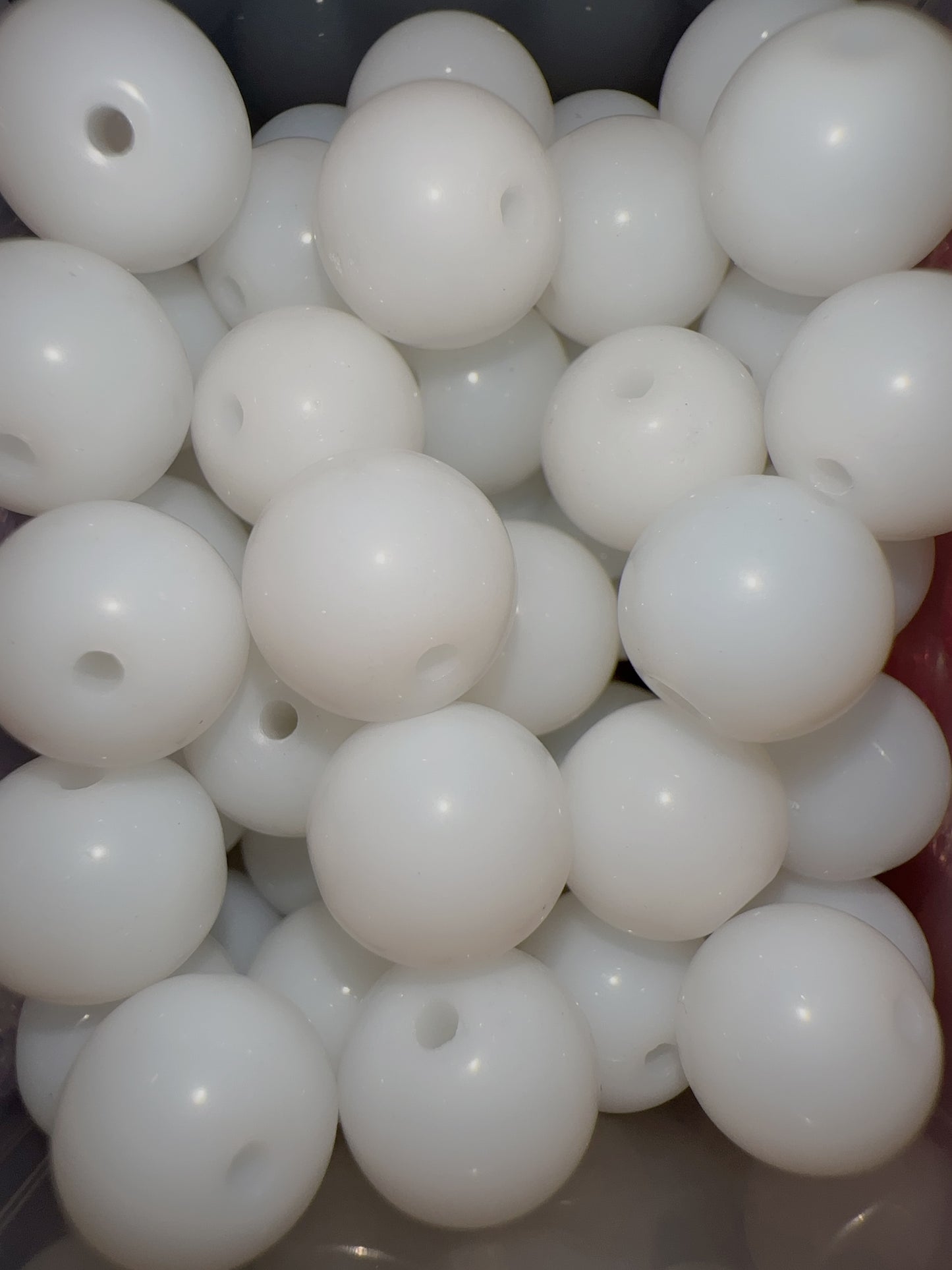 10mm Beads - White
